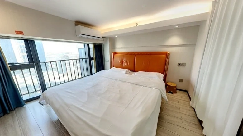 Huayuan Huashidai - View 2