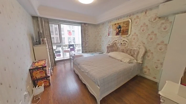 7080 Center Square - View 2