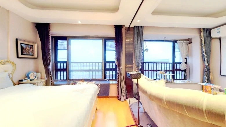 Greenland Riverside Confluence - View 3