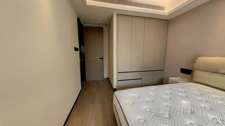 Jiangyuan Riverside Avenue - View 3