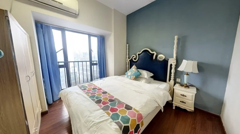 Pazhou Xin Village Apartment - View 4
