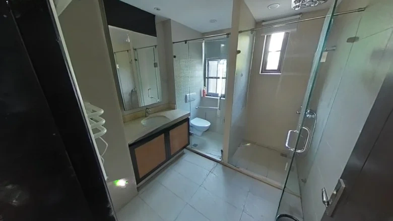 Rising Light Banyan Bay - View 11