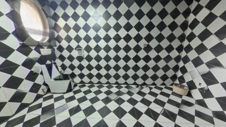 Wanke Lake Heart Island - View 14