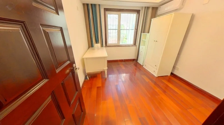 Longjiang Road - View 3