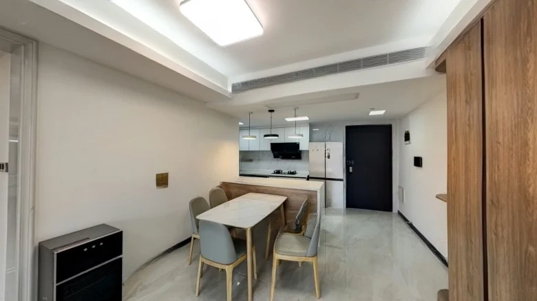 Swan Lake Garden Phase III - View 5