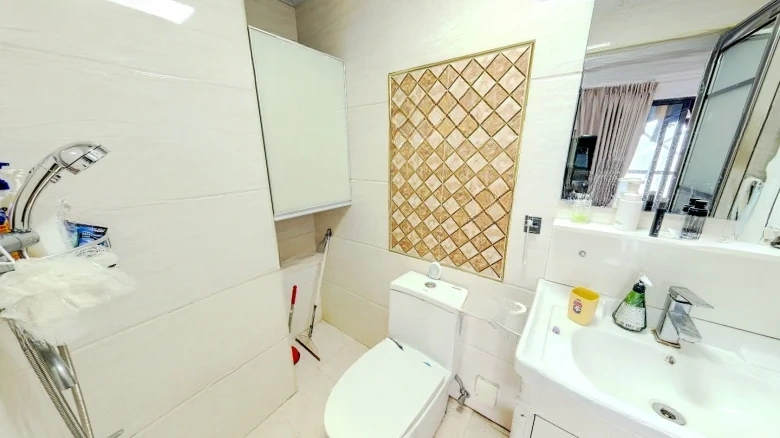 Robinson Shopping Plaza Phase II - View 9