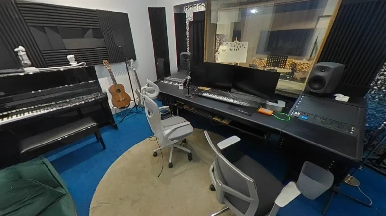 Reunion Square - View 4