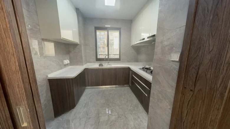 Elegant Ode of Gentle Breeze - View 8