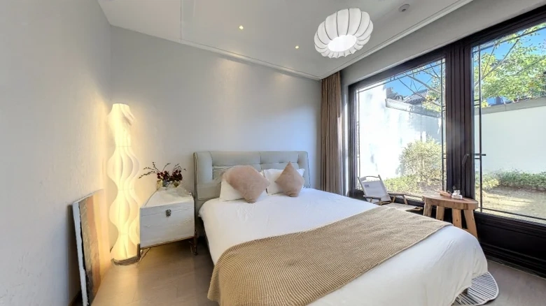 Wangzhu Mountain - View 5