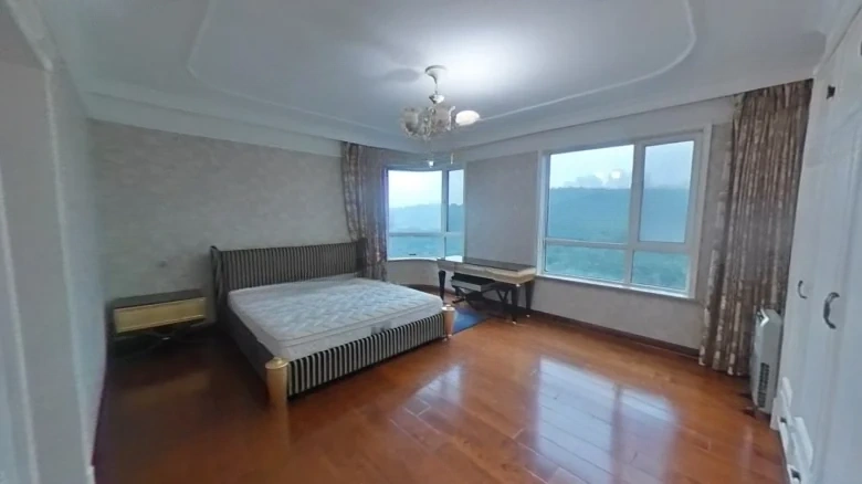 Mingxiu Mountain Villa District A - View 3