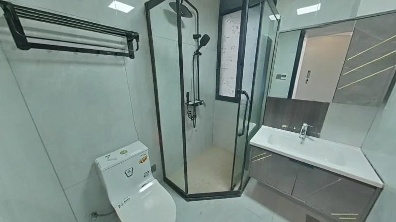 Lakeview Mansion - View 11