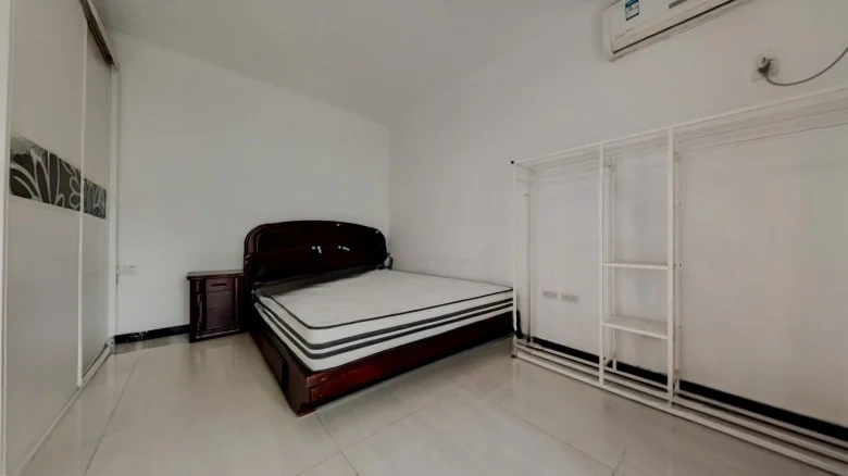 Deer Sea Garden Fifth Mile - View 3