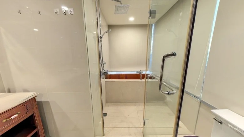 Oriental Gate - View 8