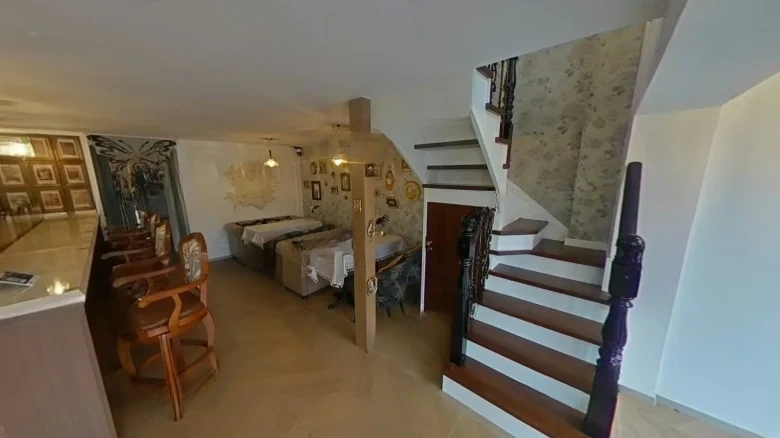 Yuetai Zhongnan Jinli - View 5