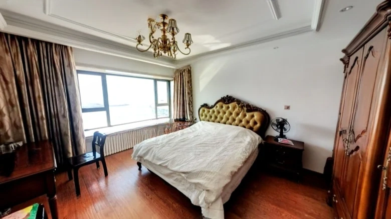 Xiaohong Mingcheng Linghai - View 2