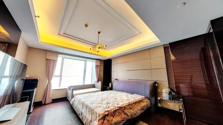 Heavenly Dragon Pavilion - View 3