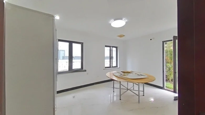 Pearl Bay Garden - View 2