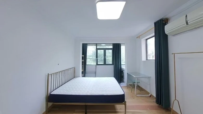 Railway New Village (Yangpu) - View 2