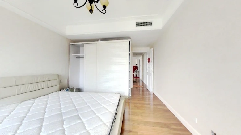 Hua Ren Euro Classic Business Garden - View 2