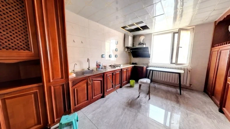 Forest View Manor - View 11