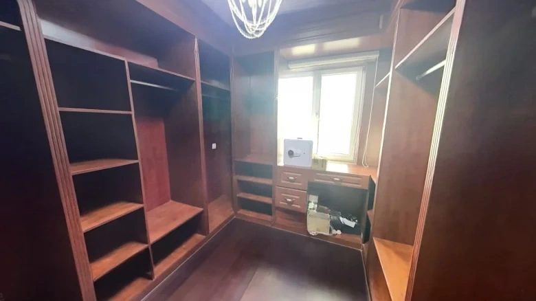 Vanke LushanPeakview Vanke - View 2