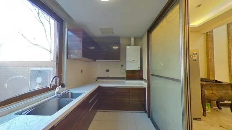 Central Building E Zone - View 10