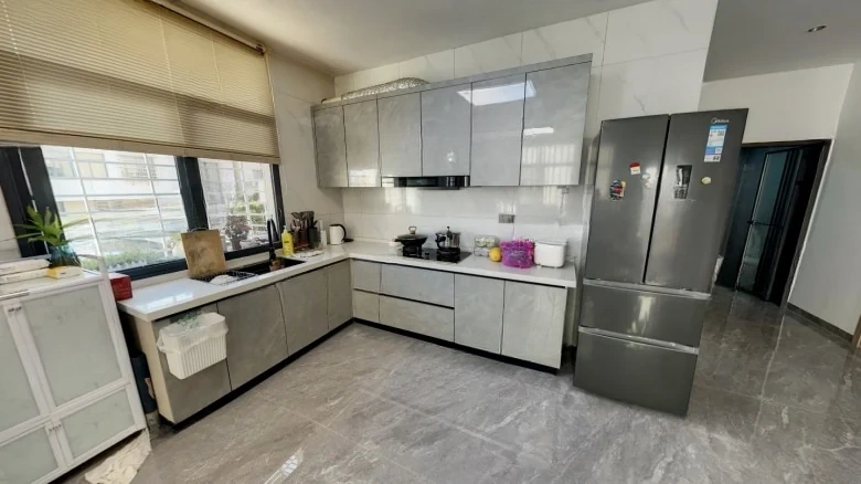 Huangcottage Towerhead - View 6