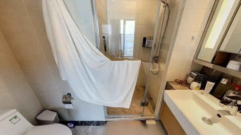 Hoskin Plaza - View 10