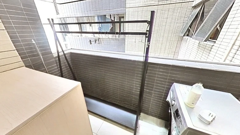 Poly Tianyue Apartment - View 9