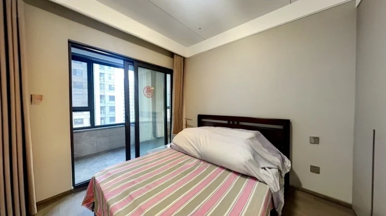 Zhongxin Taifu Jinan Zun - View 5