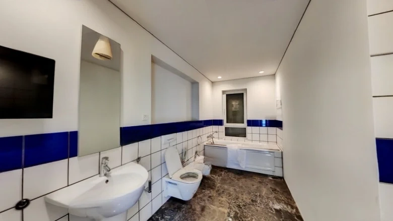 Peak Charm International Apartment - View 15