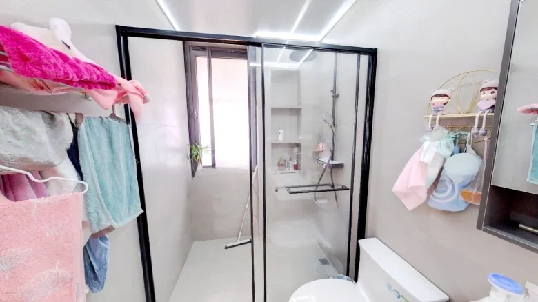 Era Lake Manor - View 8