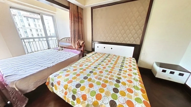 Xinhua Jin Edinburgh International Apartment - View 4