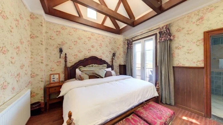 American Stories - View 5