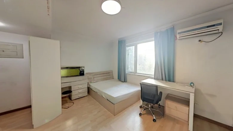 Waterfront Luxury City - View 3