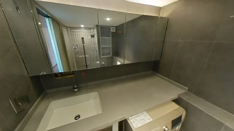 Riverfront Lan廷 - View 5