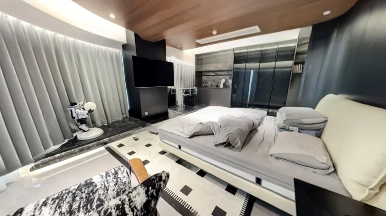 Poly Paradise Mall - View 1