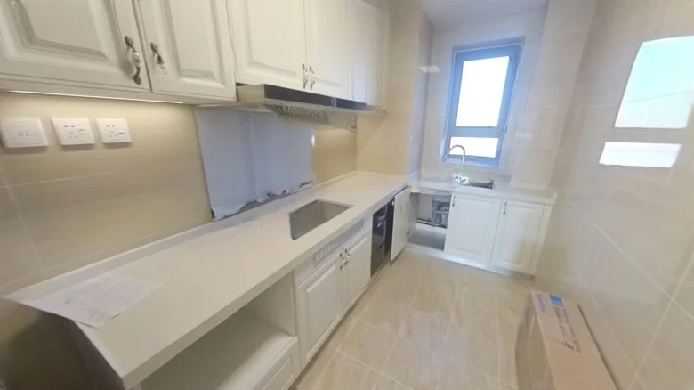 Peninsula Skyline - View 7