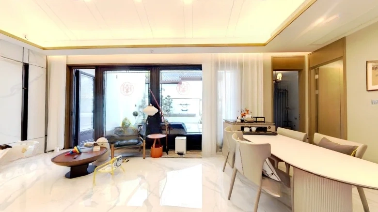 Wangzhu Mountain - View 4