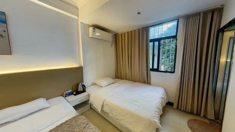 Huang Cuota Tower Head - View 5