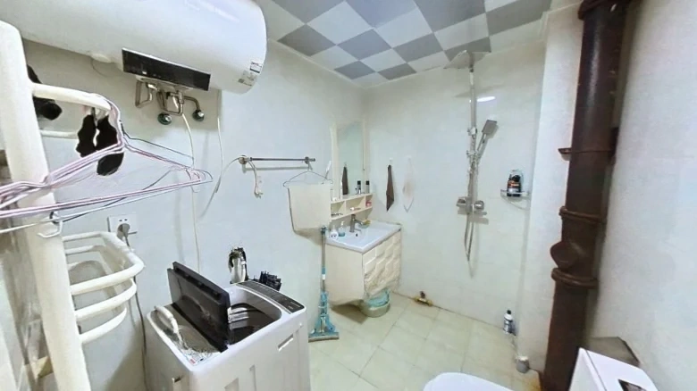 Golden Leader Family North District - View 8