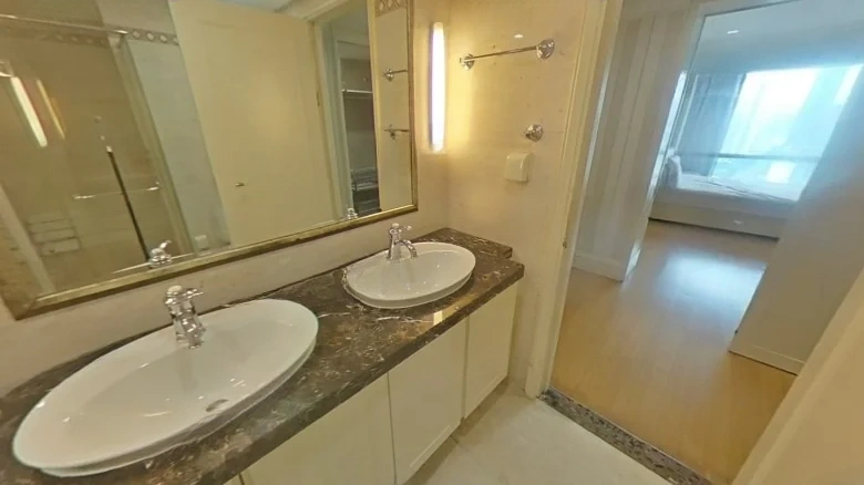 New Land International Apartment - View 8