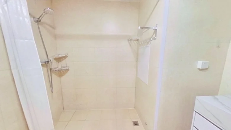 One Bottle Eight Bushels - View 6