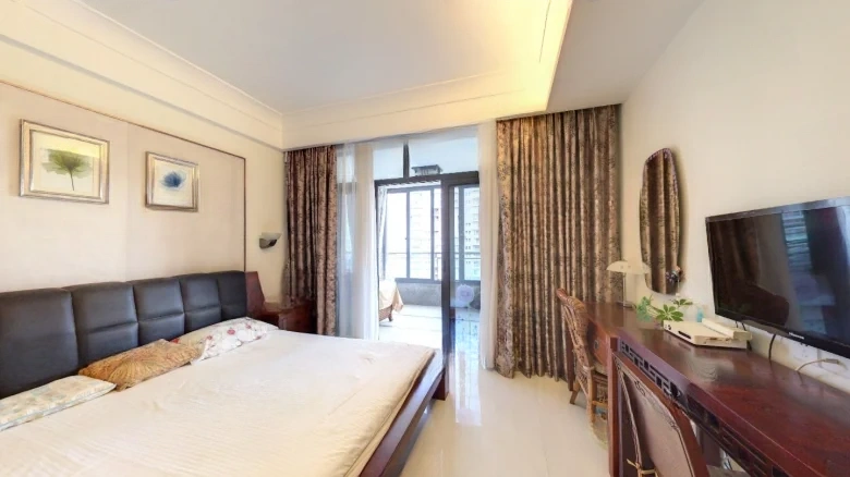 Dadonghai · Banship Yihaoooo注：考虑到专有名词的常见翻译习惯，这里“大东海”直接音译为 - View 2