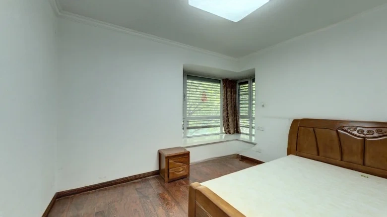 Ruiyuan Garden - View 2