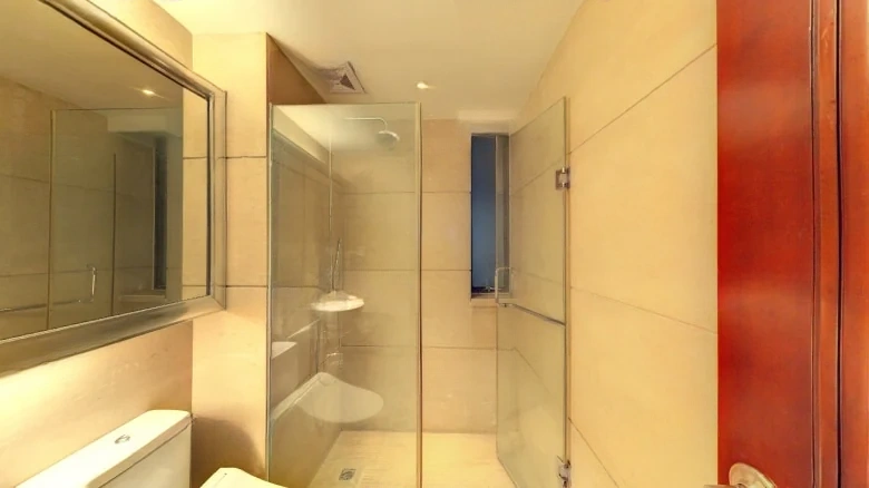 Richly Luxurious Edinburgh International Apartment - View 7