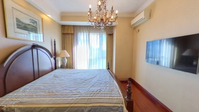 Vanke Spring River Li - View 2