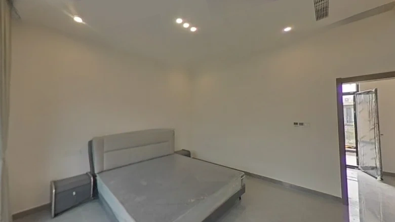 Elegant Residence TenYear Villa - View 6