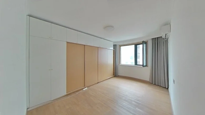 Famous City Tower - View 3