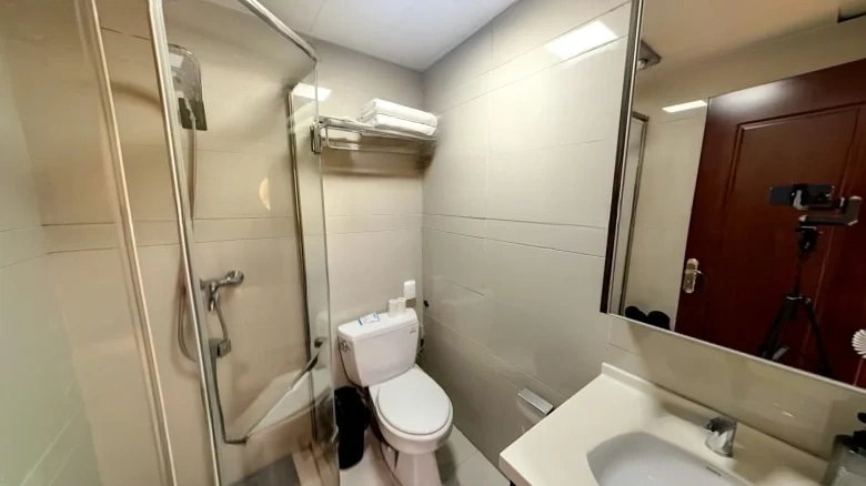 Lanzhou Center Office Tower - View 6